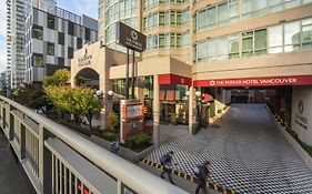The Parker Hotel And Rooftop